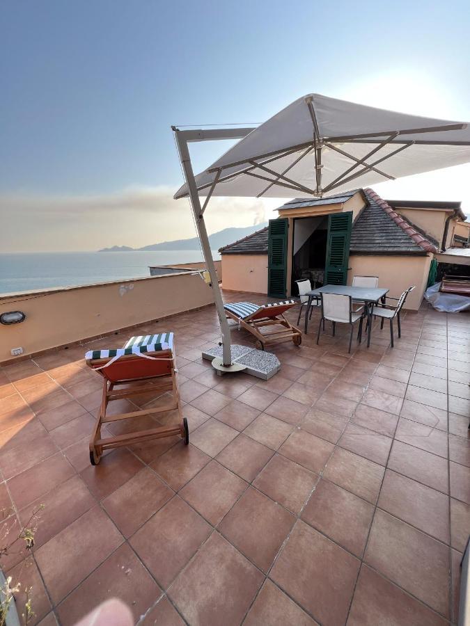 Welcome Riviera - Attico San Faustino 165 Mq Piu 110 Mq Di Terrazza- In Villa 700 ,Vista Mare Strepitosa-100 M Dalla Spiaggia-Parking Esclusivo Rapallo Kültér fotó