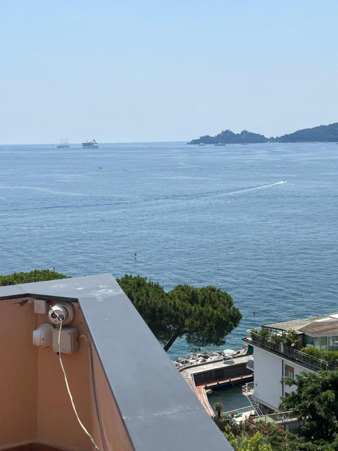 Welcome Riviera - Attico San Faustino 165 Mq Piu 110 Mq Di Terrazza- In Villa 700 ,Vista Mare Strepitosa-100 M Dalla Spiaggia-Parking Esclusivo Rapallo Kültér fotó